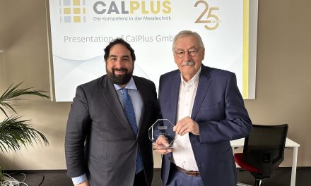 Fluke celebrates 25th anniversary with CalPlus GmbH